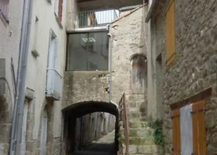 Les Randonnees Joyeuses Lejlighed Genolhac