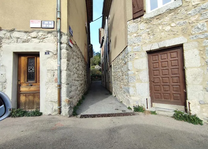 Les Randonnees Joyeuses Lejlighed